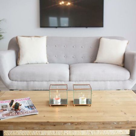 マルベーリャBanus Duplex Waterfrontアパートメント エクステリア 写真